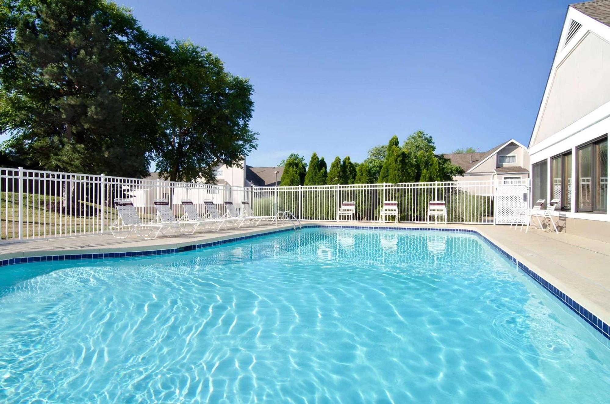 Mainstay Suites St Louis - Galleria Richmond Heights Екстер'єр фото
