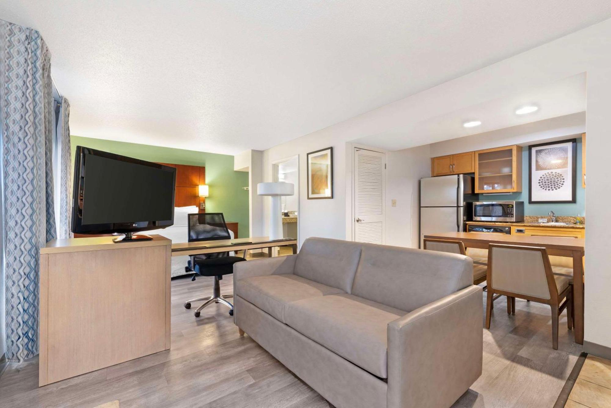Mainstay Suites St Louis - Galleria Richmond Heights Екстер'єр фото