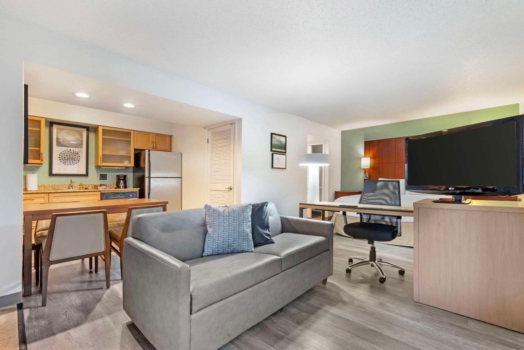 Mainstay Suites St Louis - Galleria Richmond Heights Екстер'єр фото